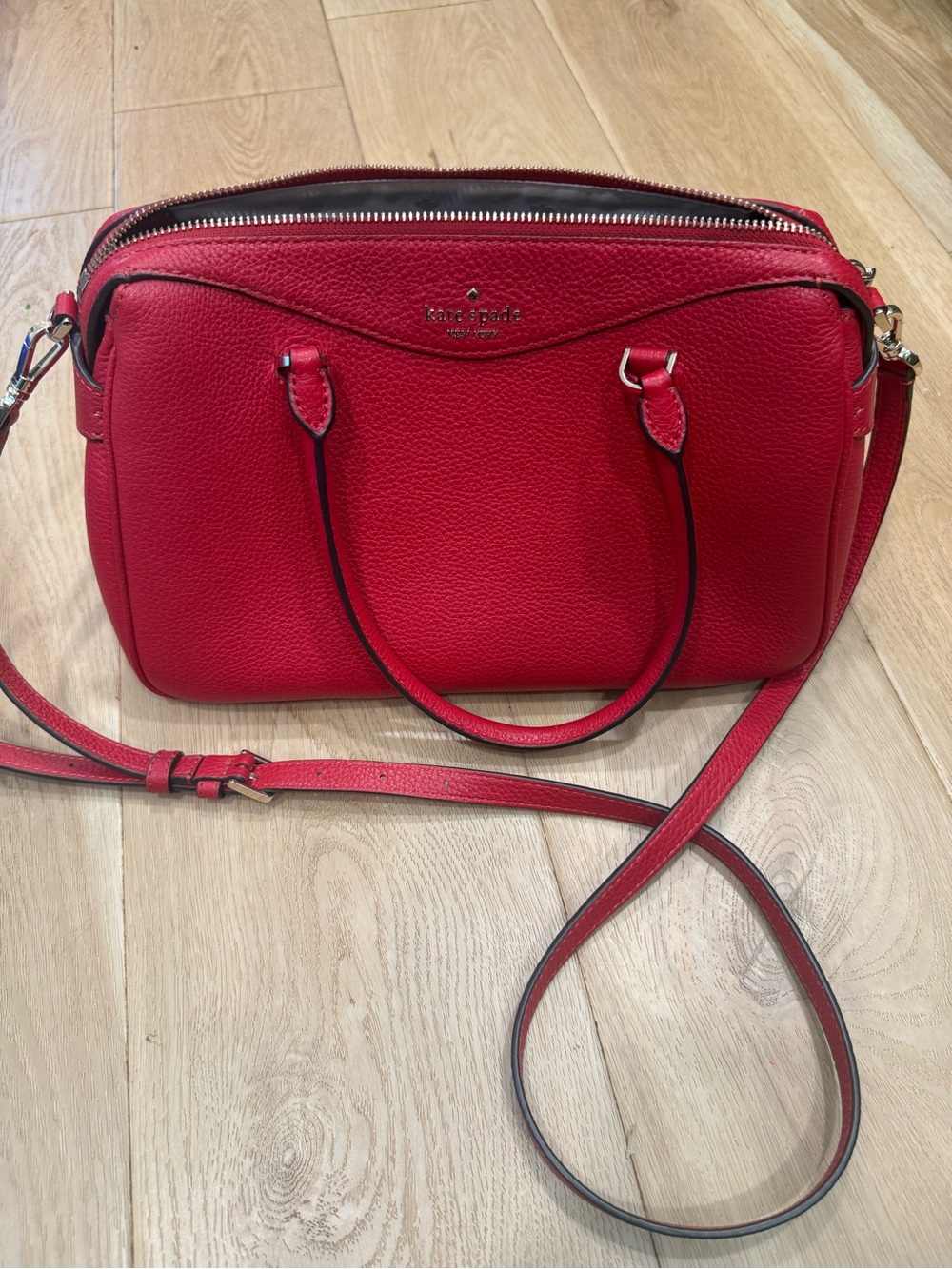 Kate Spade Pebbled Leather Satchel/Crossbody ❤️
